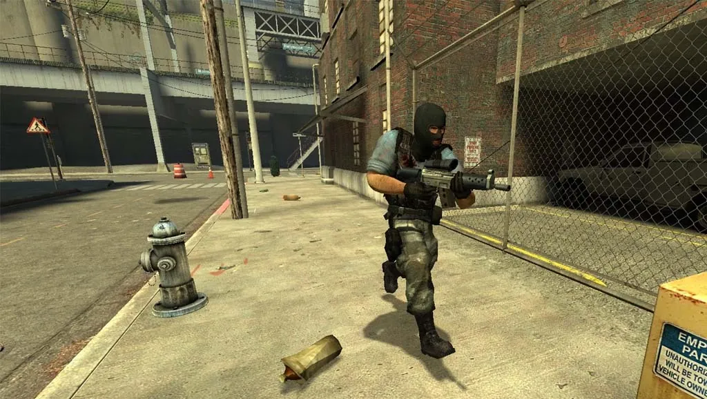 Counter-Strike: Source bomb site on a classic map
