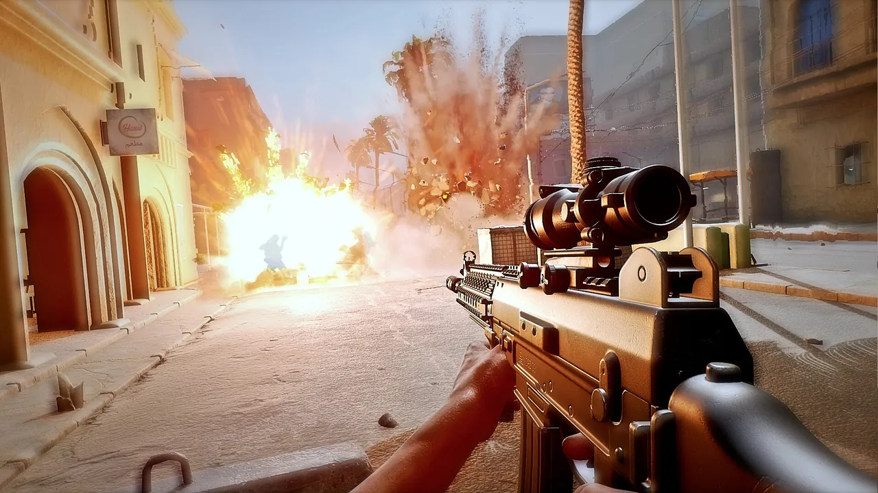 A squad in Insurgency Sandstorm advancing through a ruined street